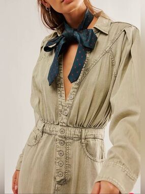 Free People Mad Love Denim Midi
Dress